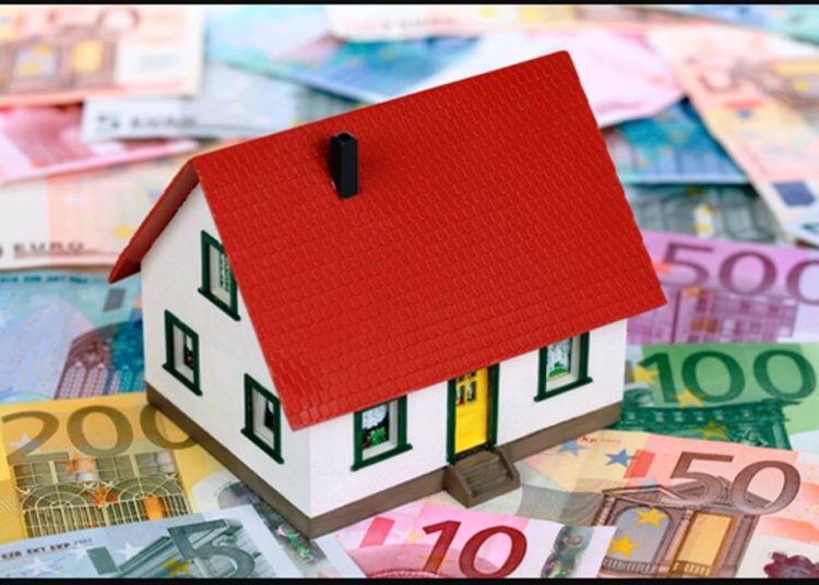 Νέο επίδομα ως 210 ευρώ σε 300.000 νοικοκυριά για ενοίκιο ή στεγαστικό δάνειο
