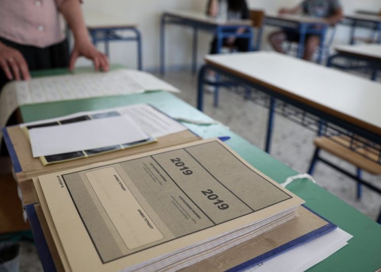 Πανελλήνιες 2019: Την Παρασκευή οι βαθμολογίες – Πού θα φτάσουν οι βάσεις
