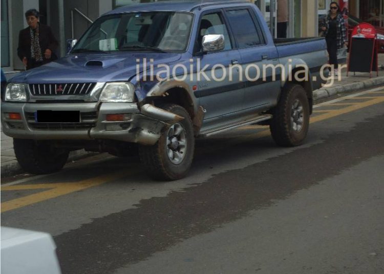 Τροχαίο πριν λίγο στη διασταύρωση Πατρων-Υψηλάντου στον Πύργο