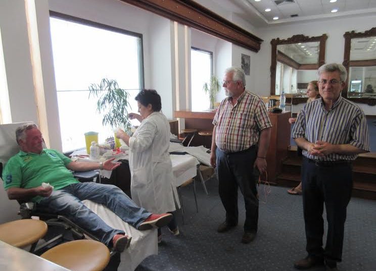 Εθελοντική αιμοδοσία στο Λαζαράκειο Δημοτικό Μέγαρο