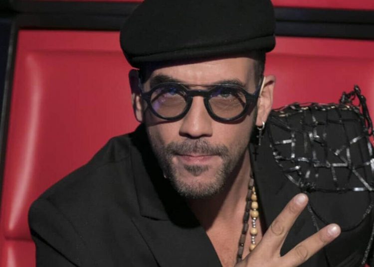 Πάνος Μουζουράκης: Φεύγει από το The Voice of Greece;
