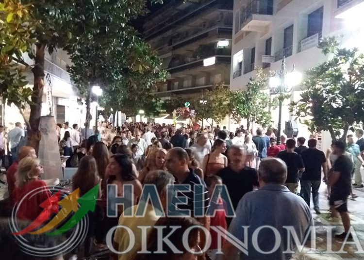 4η Λευκή Νύχτα Πύργου: Πλήθος κόσμου, εκδηλώσεις, προσφορές, συναυλίες! Γλέντι και αγορές μέχρι τις 6.00 το πρωί (φωτο)