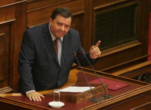 Καρατζαφέρης: Δεν ψηφίζω το νέο Μνημόνιο