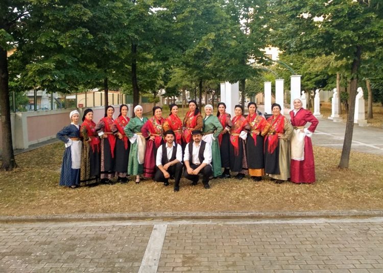 Αλλη μια χορευτική χρονιά του ΛΑΟΓΡΑΦΙΚΟΥ ΧΟΡΕΥΤΙΚΟΥ ΟΜΙΛΟΥ ΗΛΕΙΩΝ ΠΑΡΑΔΟΣΙΣ έληξε με μεγάλη επιτυχία