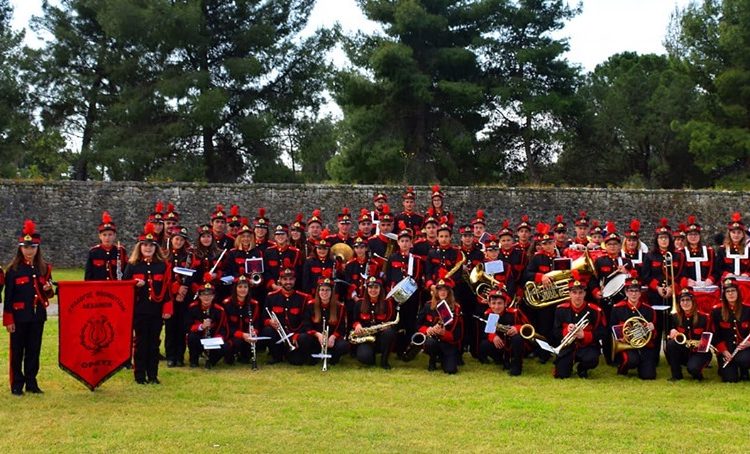 Μάγεψε η Φιλαρμονική Λεχαινών!