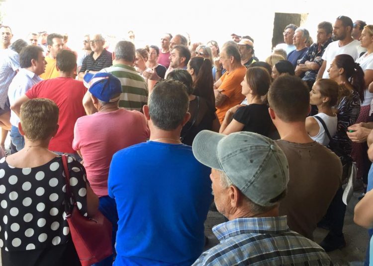 Δ. Πύργου: “Η καθαριότητα αποτελεί προτεραιότητα” – Συνάντηση Δημάρχου με το προσωπικό της Δ/νσης