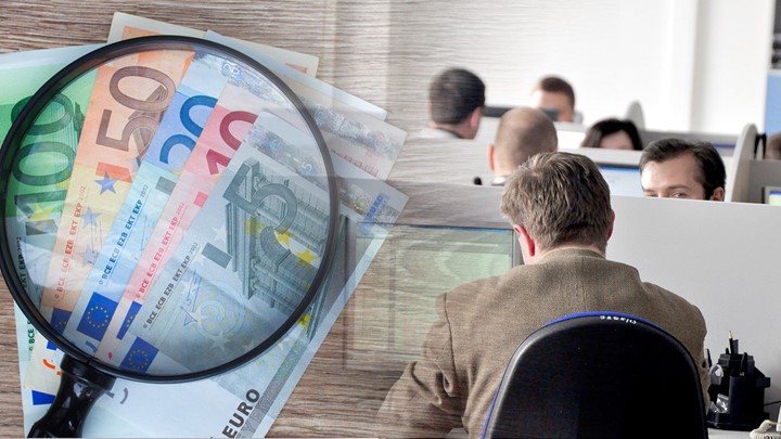 Κερκόπορτα για μειώσεις μισθών στο Δημόσιο