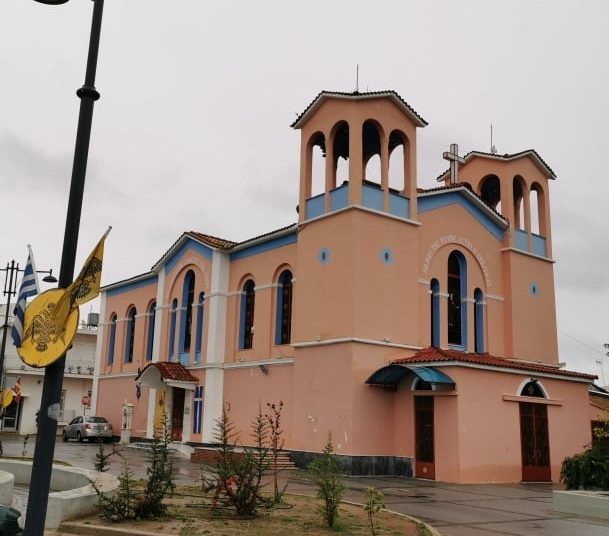 Ιερός Ναός Αγίου Σπυρίδωνος Πύργου : “Κοσμά και Δαμνιανόν”