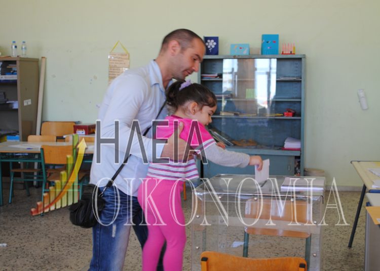 Ομαλή η προσέλευση των ψηφοφόρων στην Αμαλιάδα
