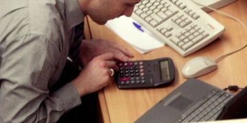 Φορολογικές δηλώσεις 2016: Όλα τα S.O.S. για να μην πληρώσετε περισσότερους φόρους