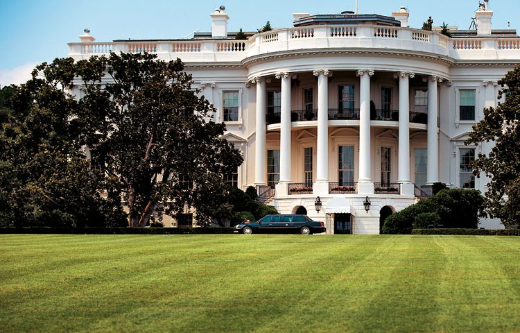 Αμερικανική παρέμβαση: Ελληνες και Ευρωπαίοι, κάντε πίσω!