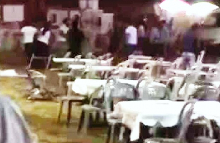 Ήθελε έρωτα με τη λουλουδού και έγινε χαμός. Άγριο ξύλο σε πανηγύρι