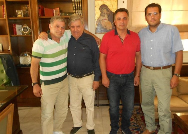 Χθες η σύσκεψη με τον Πρόεδρο και τον Αντιπρόεδρου του Εμπορικού Συλλόγου σχετικά με την διοργάνωση της “Λευκής Νύχτας” στις 20 Αυγούστου στον Πύργο.