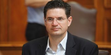 Ο Διονύσης Καλαματιανός εκλέγεται βουλευτής Ηλείας του ΣΥΡΙΖΑ