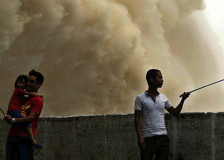 Μετά τις «selfies» έρχονται οι «bothies»