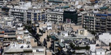 Ποιοι θα πληρώσουν αυξημένο ΕΝΦΙΑ το 2018 – Πλήγμα στις λαϊκές περιοχές και στην επαρχία