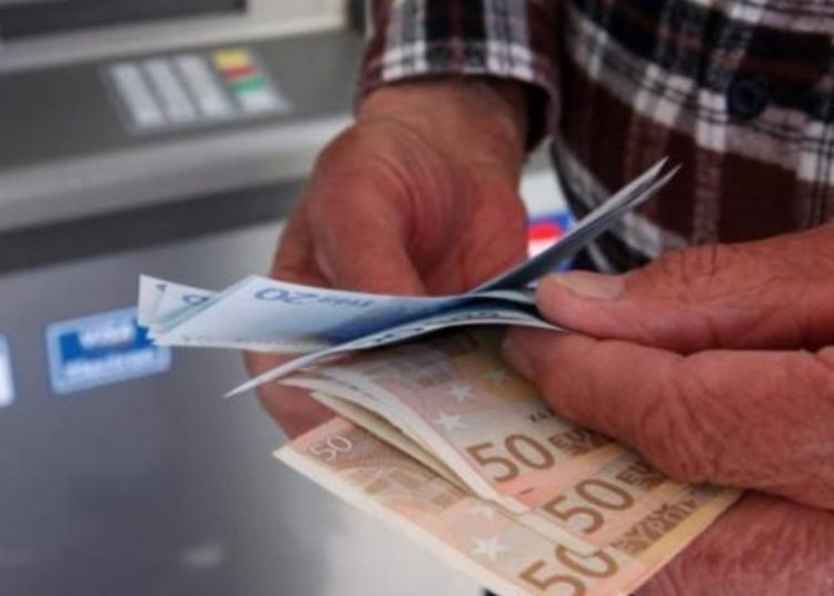 Ζαχάρω: Απάτη 6.000 ευρώ με αναδρομικά του ΟΓΑ