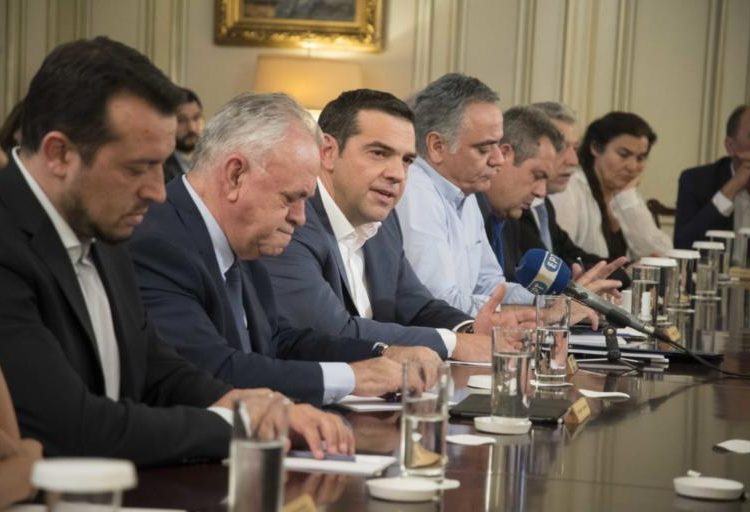 Ανασχηματισμός: Ως και 12 αλλαγές στο Υπουργικό Συμβούλιο ετοιμάζει ο Αλέξης Τσίπρας