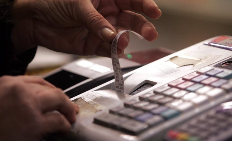 Ποδαρικό με… φοροκαταιγίδα κάνει ο Ιούνιος – Όλες οι αλλαγές