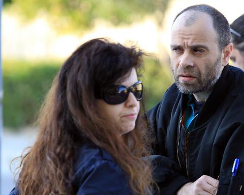 Πόλα Ρούπα: Ονόματα από επιχειρηματίες και πρόεδροι ΔΕΚΟ σε ιδιόχειρες σημειώσεις