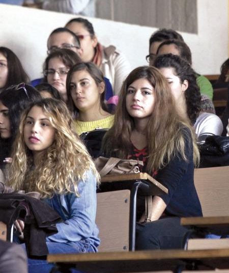 Οι δικαιούχοι των δωρεάν μεταπτυχιακών