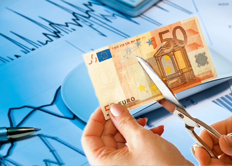 «ΚΟΚΚΙΝΟΙ» ΔΑΝΕΙΟΛΗΠΤΕΣ: Πώς θα πετύχετε ρύθμιση από την τράπεζα για στεγαστικά δάνεια