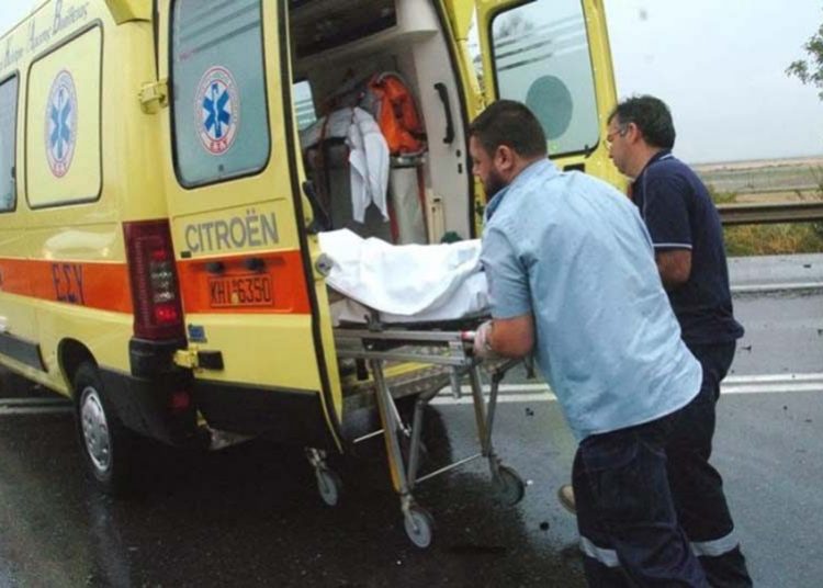 Η πόρτα του νεκροταφείου έπεσε και πλάκωσε ένα αγοράκι 7 ετών στο Γούμερο