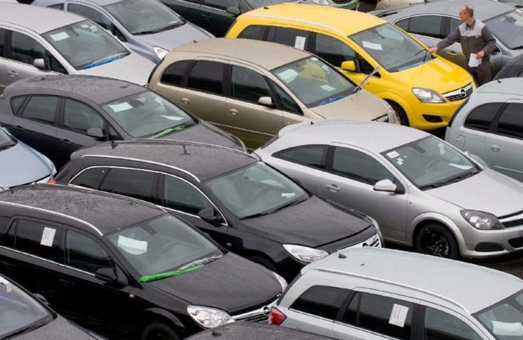 Τέλη κυκλοφορίας: Ποιες αλλαγές έρχονται-Τι θα πληρώσουμε φέτος (πίνακες)