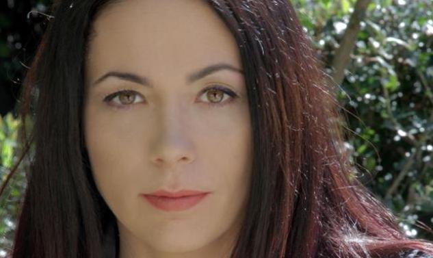 Σάννυ Χατζηαργύρη: Η “Λίλα” των Singles γέννησε δίδυμα!