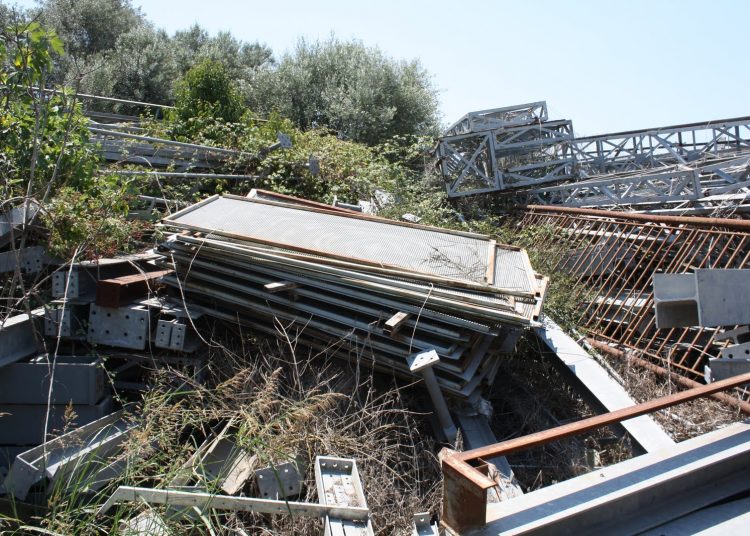 ΗΛΕΙΑ – ΣΚΑΝΔΑΛΟ ΚΤΙΡΙΟΥ ΑΝΟΒΕΡΟΥ: Πλήρωσαν 1.000.000 ευρώ, έγινε παλιοσίδερα, συνεχίζουν να πληρώνουν, και άγνωστο αν… είναι ολόκληρο