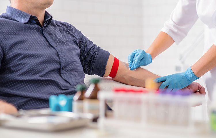 Ποιες εξετάσεις αίματος πρέπει να κάνετε νηστικοί