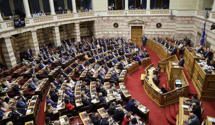 Με 158 «ναι» η ψήφος εμπιστοσύνης στην κυβέρνηση