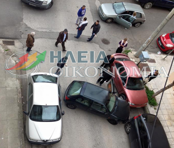 Πύργος: Ι.Χ. “σφήνωσε” στο δρόμο