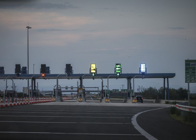 Τέλος τα διόδια όπως τα ξέραμε – Καταργούνται οι στάσεις, πληρωμή μία φορά