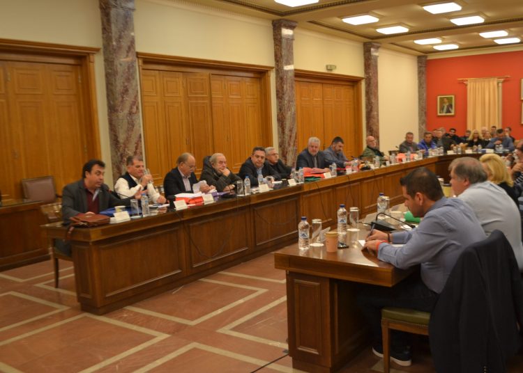 Χωρίς αποφάσεις η συζήτηση για Λιμάνι Κατακόλου και Λιμενικό Ταμείο Πύργου στην ειδική συνεδρίαση του Δημοτικού Συμβουλίου Πύργου