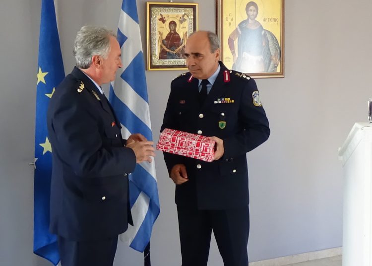 Πραγματοποιήθηκε η τελετή παράδοσης – ανάληψης καθηκόντων του Γενικού Περιφερειακού Αστυνομικού Διευθυντή Δυτικής Ελλάδας