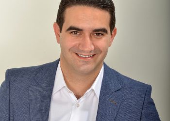 ΜΙΧΑΛΗΣ ΚΑΤΡΙΝΗΣ :’’ Μητσοτάκης και Τσίπρας είναι ίδιοι και πανομοιότυποι. Δεν έχουν κανένα σχέδιο για την Ηλεία. Μας αξίζει κάτι καλύτερο.’’