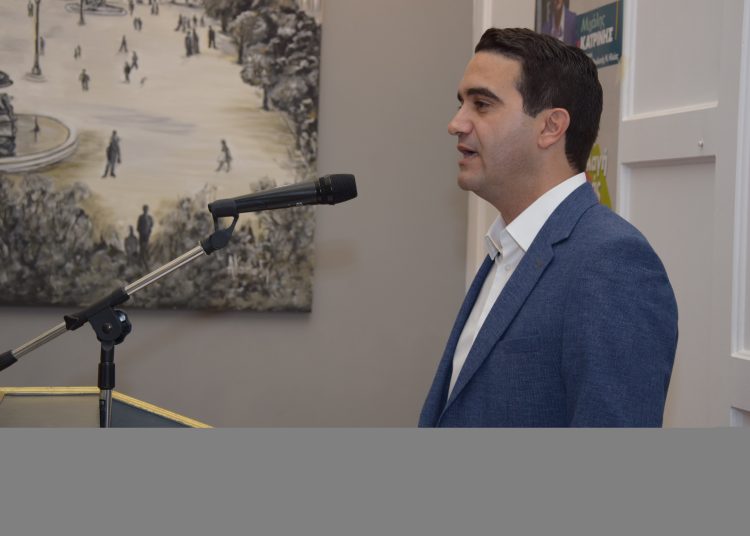 Μιχάλης Κατρίνης: Μήνυμα νίκης από τη μεγάλη συγκέντρωση στην πρωτεύουσα της Αχαίας