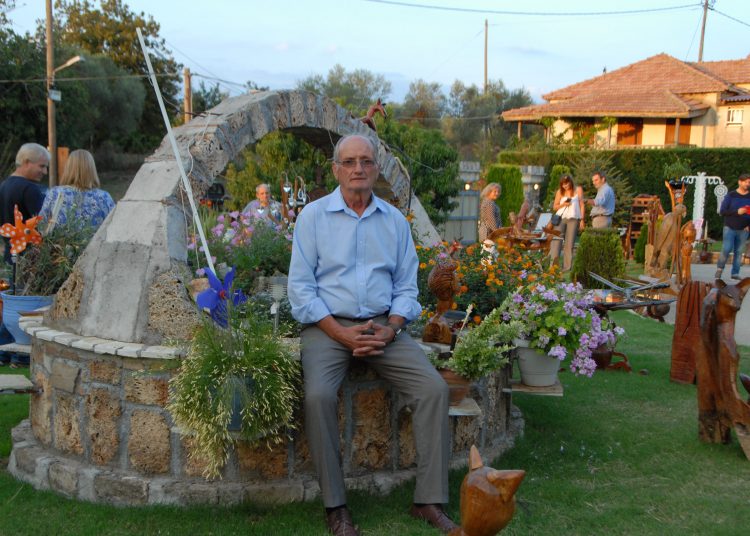 Μεγάλη επιτυχία η έκθεση ξυλογλυπτικής στο Δούκα