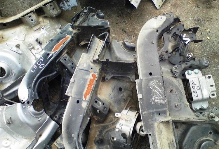 Πάτρα: Εκλεβαν φορτηγά και μηχανήματα και τα πουλούσαν σαν ανταλλακτικά – Εξιχνιάστηκαν 12 περιπτώσεις