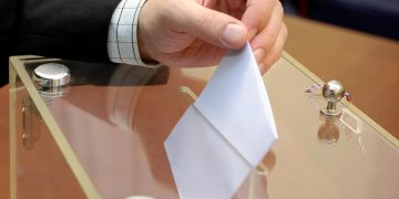 Εκλογές 2019: Όλα τα σενάρια για τις έδρες, οι προβλέψεις για αυτοδυναμία και ο ρόλος της αποχής