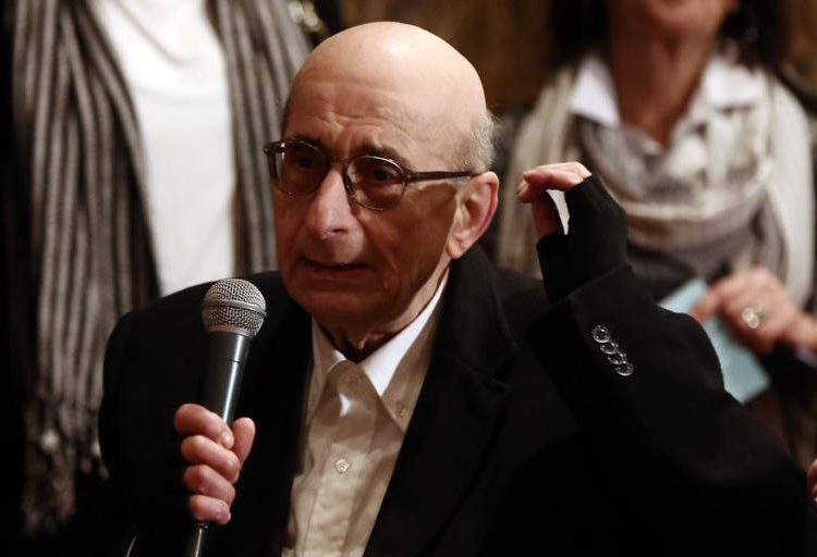 Μάνος Ελευθερίου: Υπόκλιση σε έναν μεγάλο – Τα αντίο των καλλιτεχνών