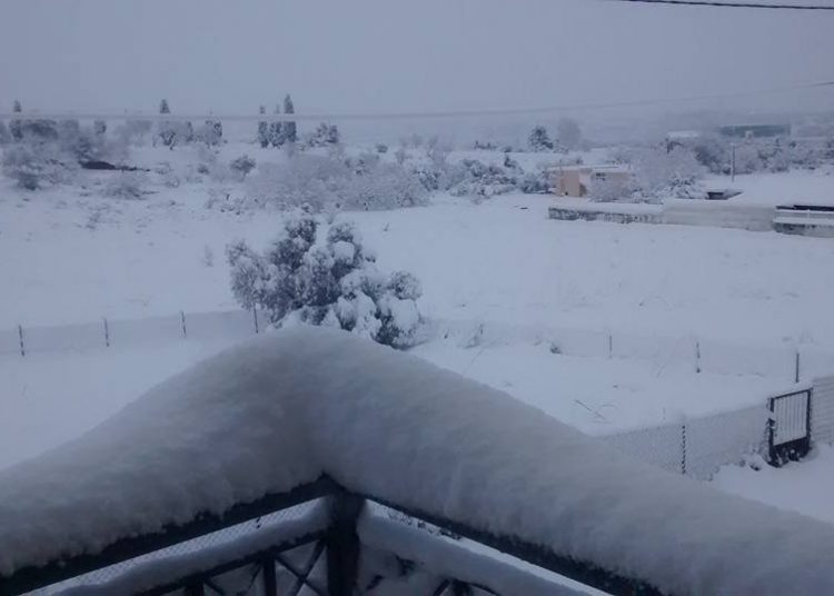 Καιρός: Έρχεται “φουριόζος” ο Τηλέμαχος – Χιόνια, δυνατοί άνεμοι και στο… -16 το θερμόμετρο!