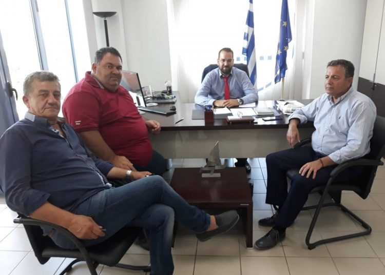 Σε εγκάρδιο κλίμα η πρώτη συνάντηση της Δημοτικής Αρχής Πηνειού με τον Περιφερειάρχη