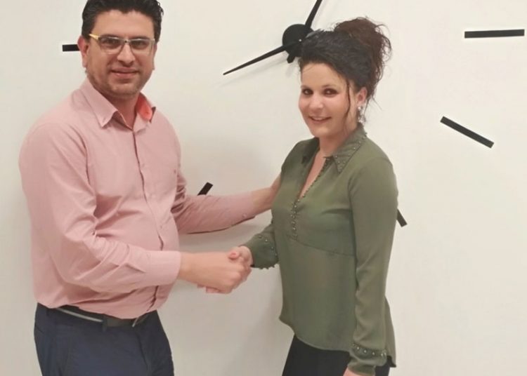 Η Δήμητρα Φιτσάλου στο πλευρό του Γιάννη Λέντζα