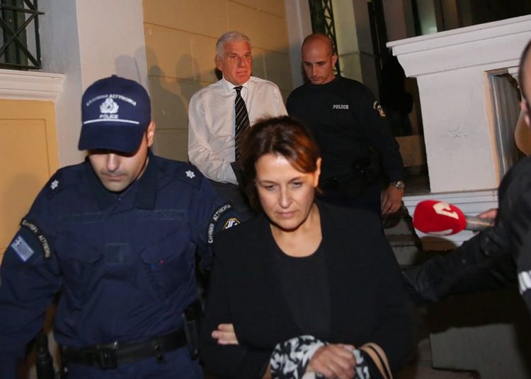 Στη φυλακή ο Γιάννος Παπαντωνίου και η γυναίκα του