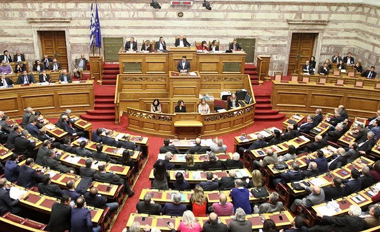Με 152 ψήφους εγκρίθηκε ο Προυπολογισμός του 2017