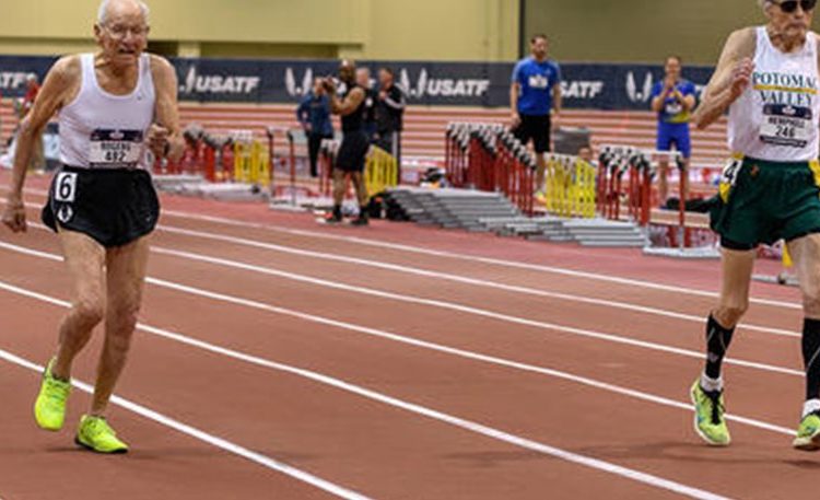 Απίστευτος αγώνας 60μ. ανάμεσα σε 92χρονο και 99χρονο: Χρειάστηκε φώτο-φίνις για το νικητή