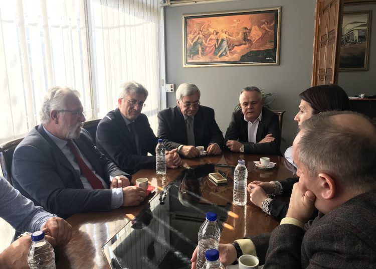 Επίσκεψη της δημάρχου της Αλβανικής πόλης Γκράμς στον Δήμαρχο Ήλιδας»