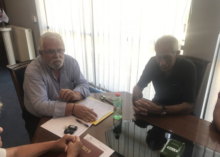 Χριστοδουλόπουλος σε Λυμπέρη:”Σας παραδίδω έναν Δήμο που καμιά σχέση δεν έχει με αυτόν που παρέλαβα”